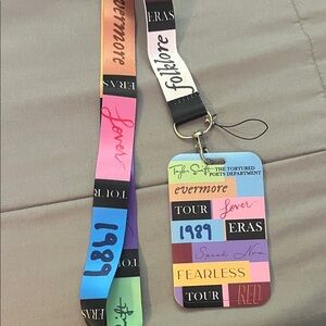 Taylor Swift - Lanyard and ID Card Holder